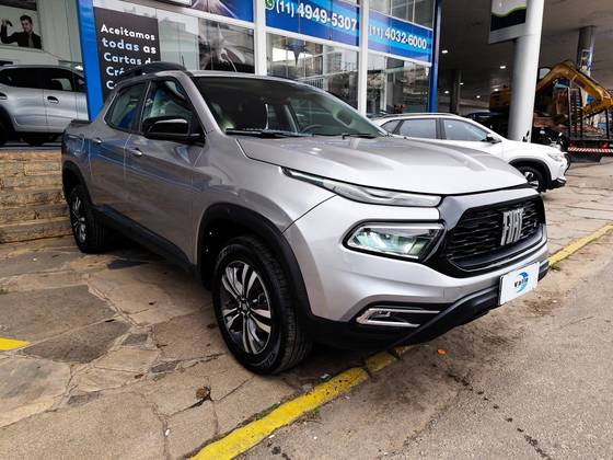FIAT TORO 1.3 TURBO 270 FLEX FREEDOM AT6 FIAT TORO 1.3 TURBO 270 FLEX FREEDOM AT6